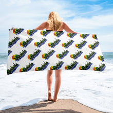 Load image into Gallery viewer, Woods Pattern Towel